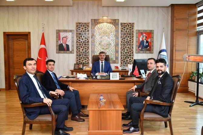 ’Siber Vatan’a Beyaz Şapkalı Yeni Hackerler Katılıyor