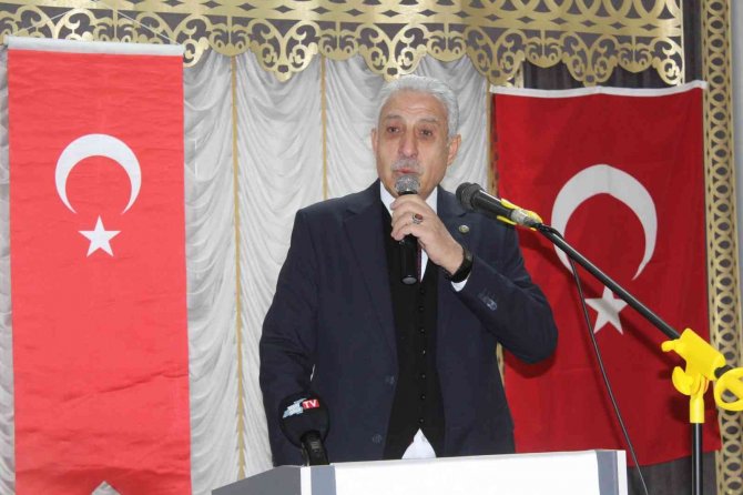 Güven Tazeleyen Faruk Alpaslan, “Van Esnafına 361 Milyon Lira Kaynak Aktardık”