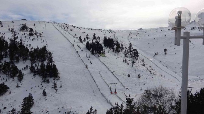 Kartalkaya Son 42 Yılın En Kötü Sezonunu Yaşıyor