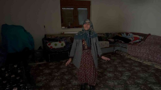Böyle Vicdansızlık Görülmedi, 96 Yaşındaki Kadına Soygun Eziyeti