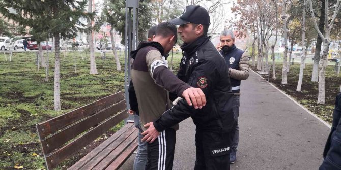 Afyon’da Polis Ekipleri Denetimlerde Göz Açtırmadı