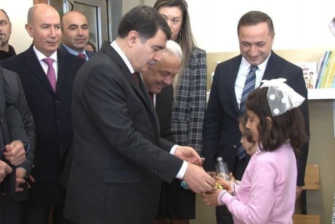 Vali Şahin: “Karneler Sadece Bir Gözden Geçirme Belgesidir”