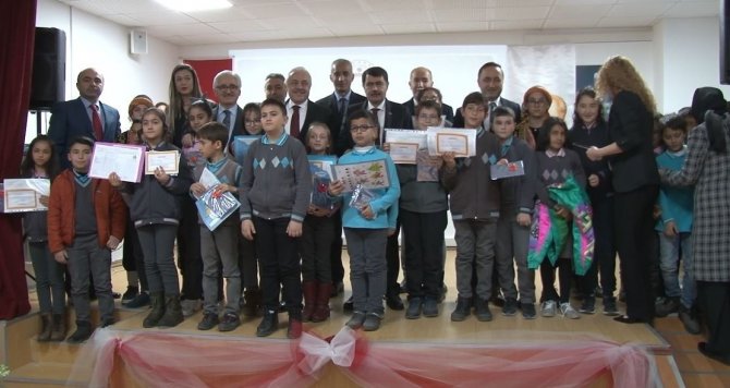 Vali Şahin: “Karneler Sadece Bir Gözden Geçirme Belgesidir”