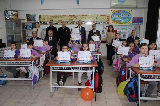 Aydın’da 189 Bin 827 Öğrenci Karne Aldı