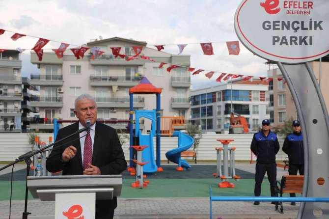 Başkan Atay, Dokuzuncu Kitap Kafe’yi Açacak
