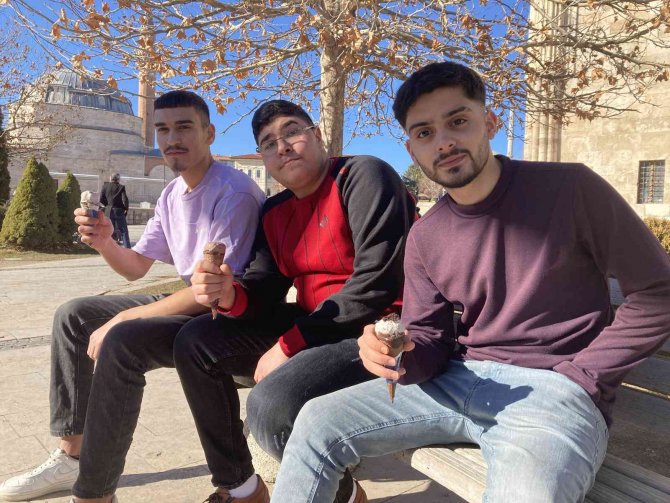 Sivas Asrın En Sıcak Gününü Yaşadı