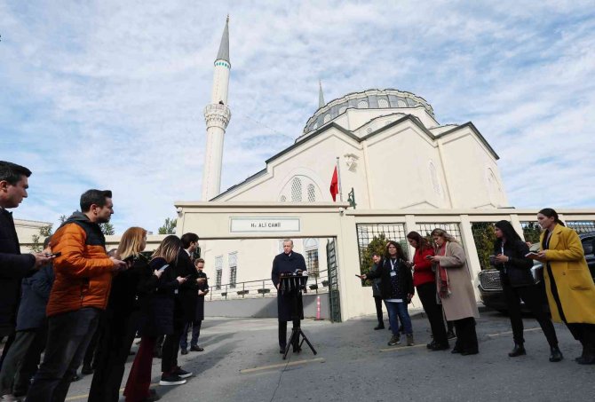 Cumhurbaşkanı Erdoğan: “Seçimle İlgili Yetkinin Kimde Olduğunu Bilmeyecek Kadar Cahillerin Eline Kaldık”