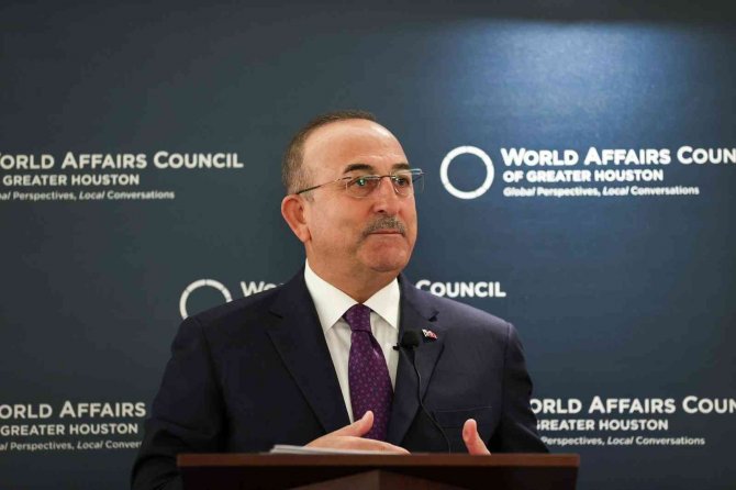 Dışişleri Bakanı Çavuşoğlu, Houston Başkonsolosluğu’nda Vatandaşlarla Bir Araya Geldi