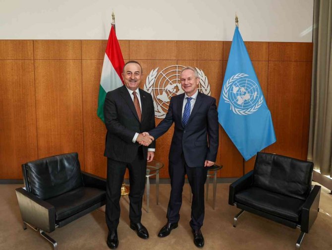 Çavuşoğlu, New York’ta Abd Ve Kanada’daki Türk Başkonsoloslarla Bir Araya Geldi