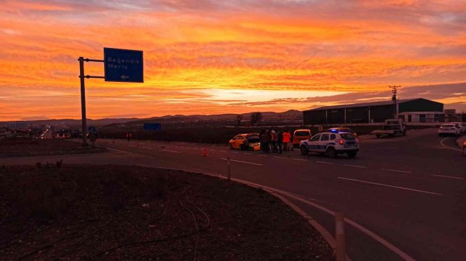 İ̇ki Kardeşin Karıştığı Kazada Biri Hayatını Kaybetti