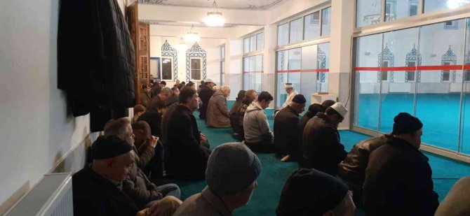 Elazığ Müftülüğünden ’Cuma Geceleri Ailece Camide Buluşuyoruz’ Programı