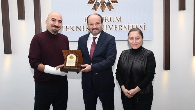 Etü Kurumsal İletişim Ve Tanıtım Direktörlüğü’nde Devir Teslim Töreni Düzenlendi