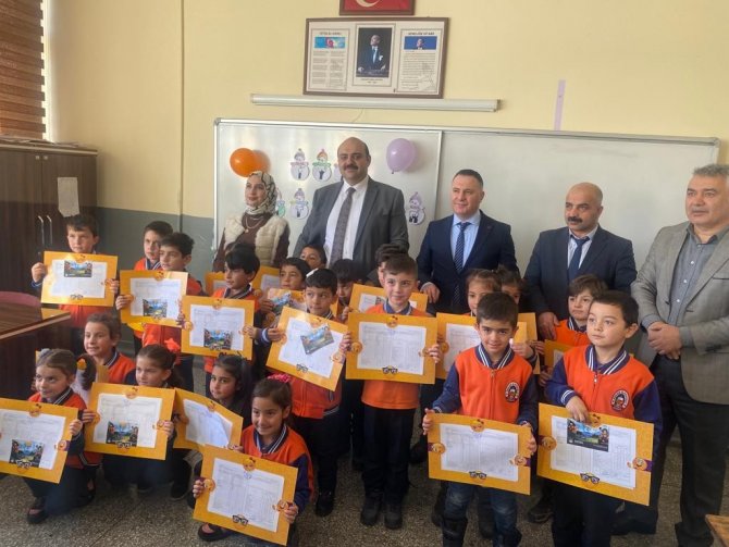 Başkan Orhan’dan Miniklere ‘Rafadan Tayfa’ Sürprizi