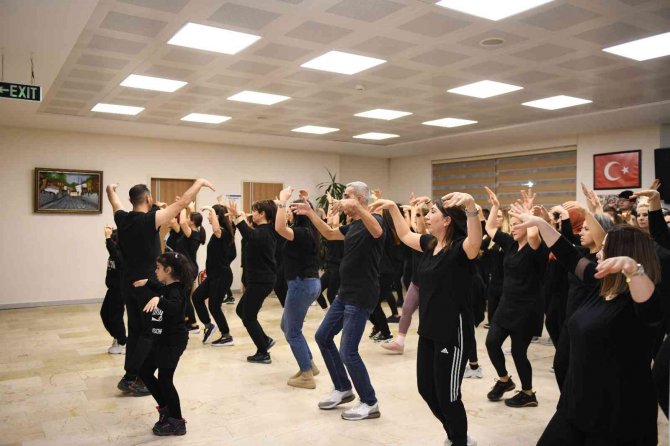 Yöresel Kültürün İzleri Esenyurt’ta Yaşatılıyor