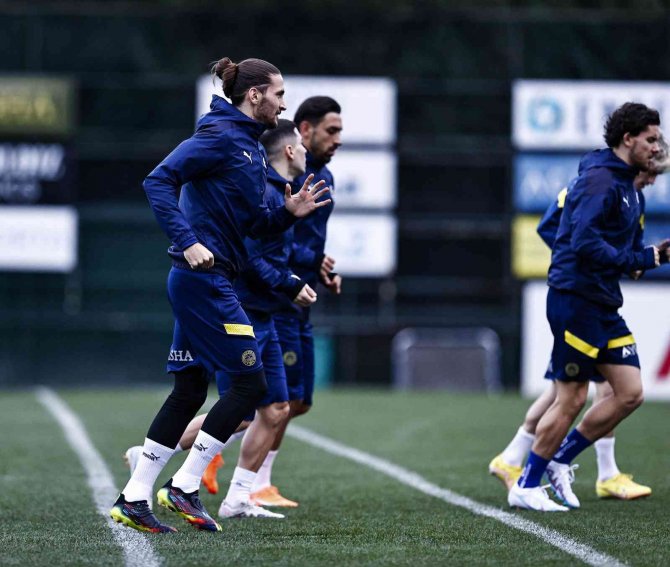 Fenerbahçe, Ümraniyespor Maçı Hazırlıklarına Başladı