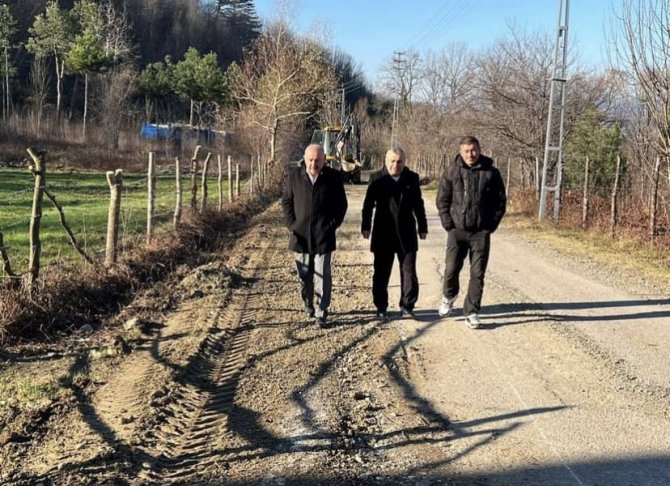 Gökçebey’de Selden Zarar Gören Yollar Yenileniyor