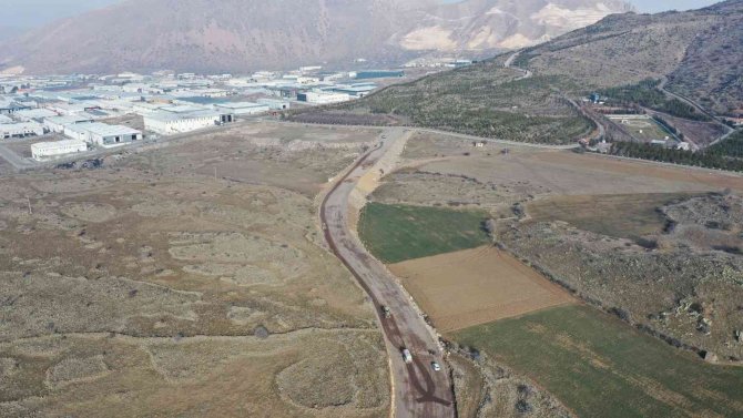 Karpuzsekisi Sanayi Alanı İ̇çin Yeni İ̇mar Yolu Açıldı