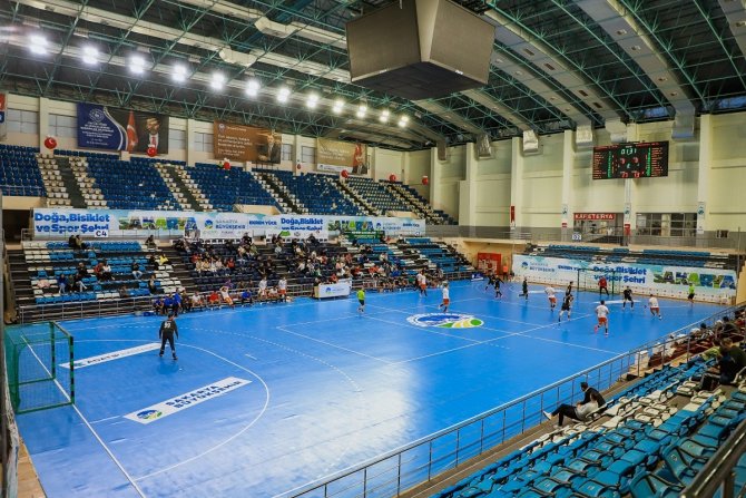 Hentbolda İkinci Devre Başlıyor: Büyükşehir Galibiyet İçin Parkeye Çıkacak