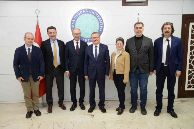 Rektör Erdal’dan İ̇kaf’23 Çerçevesinde Rektör Kılavuz Ve Rektör Çağlar’a Ziyaret