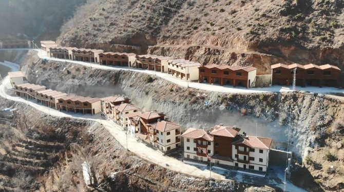 İ̇çişleri Bakanı Soylu: "Dünyanın Neresi Olursa Olsun Bir Mağduriyete Uzanacak Bir Devletimiz Var"