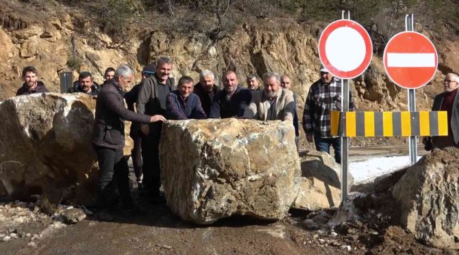 Mağduriyet Yaşatan Yol Ulaşıma Açıldı