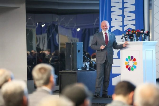 Başkan Çolakbayrakdar: "Şehri Geleceğe Taşıyacak Bir Vizyon İle Çalışıyoruz"