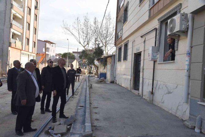 Saruhanlı’da ‘Prestij Cadde’ Çalışmaları Başladı