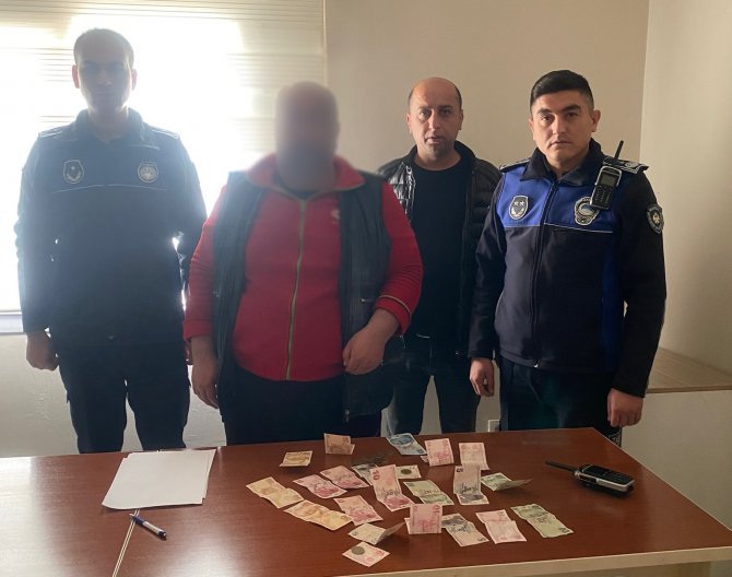 Büyükşehir Zabıtası Dilencilere Göz Açtırmıyor