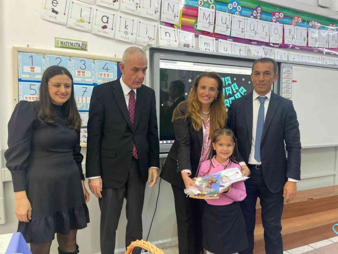 Marmaris’te 15 Bin 105 Öğrenci Karne Sevinci Yaşadı