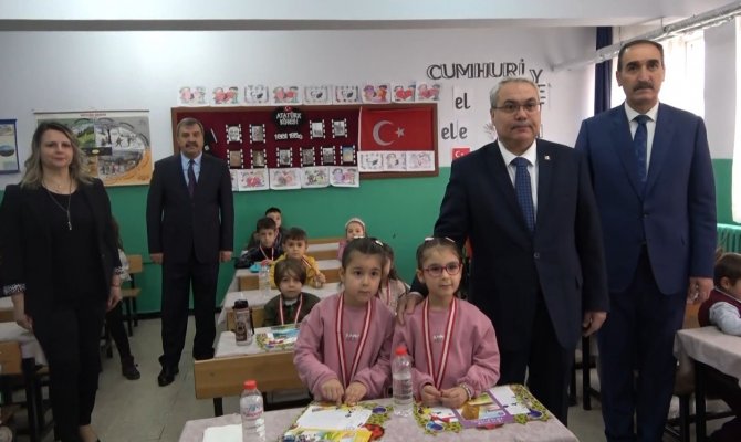 Muş’ta 114 Bin 209 Öğrenci Karnesini Aldı