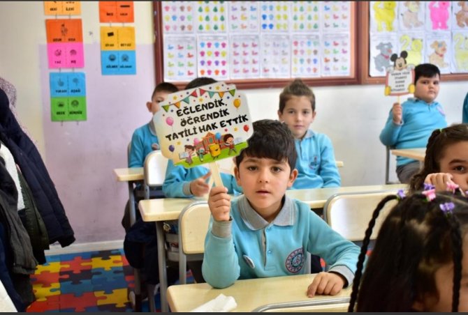 Niğde’de 73 Bin Öğrenci Ara Tatile Girdi