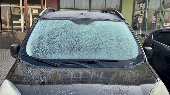 Ağrı’da Yağmayan Kar Yerini Dona Bıraktı