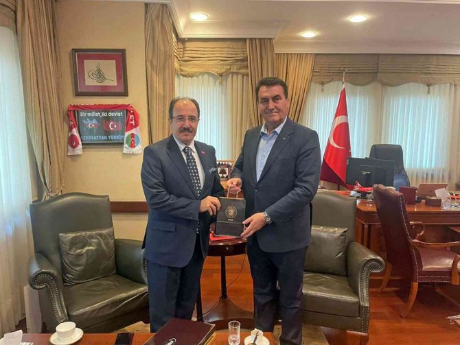 Bakü’de Kardeş Buluşması