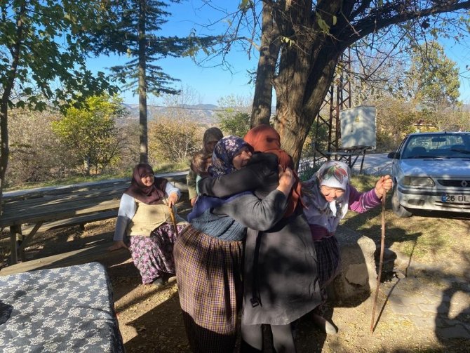 Kaymakam Kurt 23 Köyde Toplantılar Düzenleyip Vatandaşlarla Bir Araya Geldi