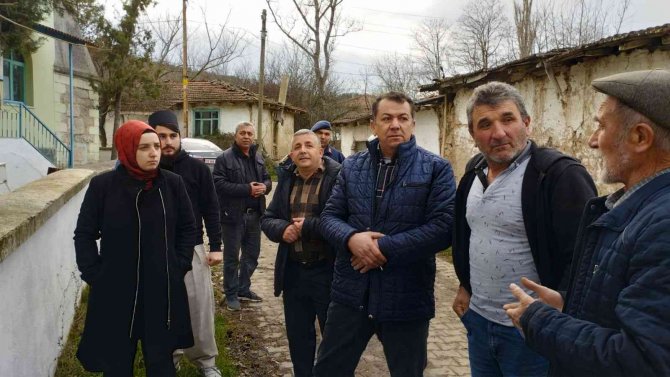 Kaymakam Kurt 23 Köyde Toplantılar Düzenleyip Vatandaşlarla Bir Araya Geldi