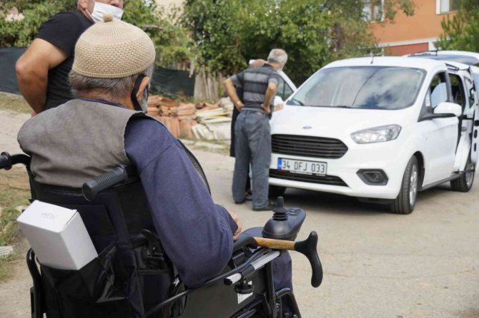 Şile Belediyesi Sosyal Belediyecilikte “Bir Tebessüm Ömre Bedel” Diyor