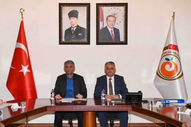 Vali Yazıcı: "Güvenlik Konusunda Son Derece Hassasız"