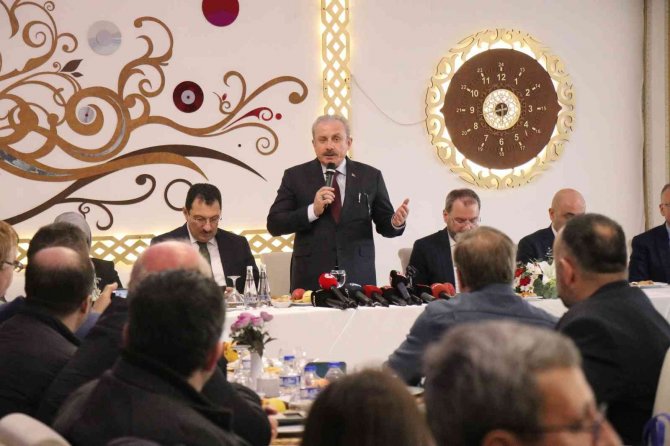 The Economist Dergisi Kapağına Tbmm Başkanı Şentop’tan Tepki: “Herkes Kendi İşine Baksın, Başlarındaki Belalarla Uğraşsınlar”