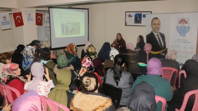 Yalova Belediyesi’nden Aile İçi İletişim Semineri