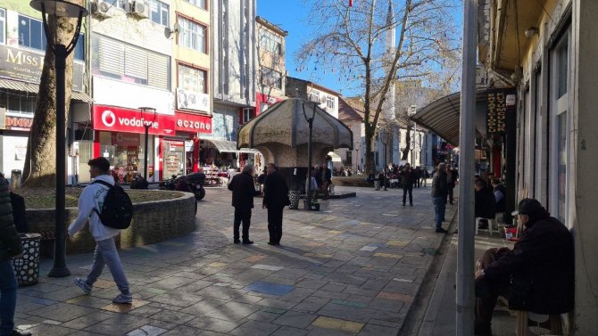 Alaplı 21.5 Derecelik Sıcaklıkla Türkiye Rekoru Kırdı