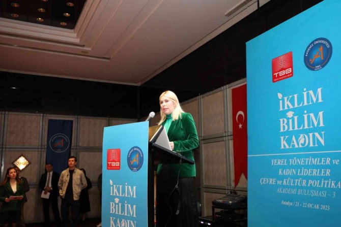 Rektör Özkan: "İ̇klim Değişikliği Bir Çevre Sorunu Değil, Gelecek Kaygısıdır"