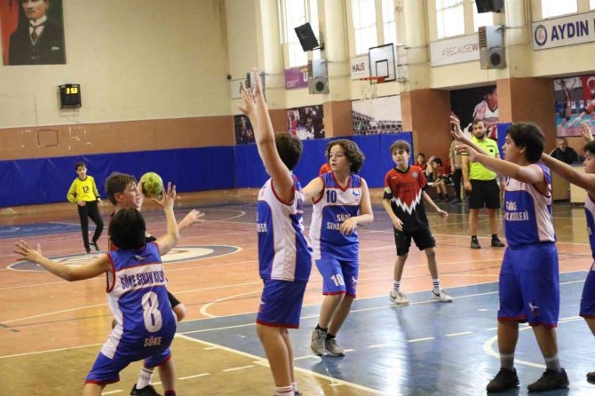 Aydın’da Hentbolun Yıldızları Belli Oldu