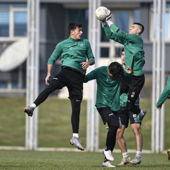 Bursaspor, Afyonspor Maçı Hazırlıklarını Tamamladı