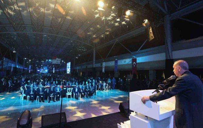 Cumhurbaşkanı Recep Tayyip Erdoğan’dan Altılı Masa Ve İddialara Sesiz Kalan İş Dünyasına Eleştiri