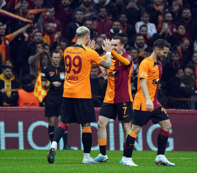 Galatasaray’dan Üst Üste 12. Galibiyet