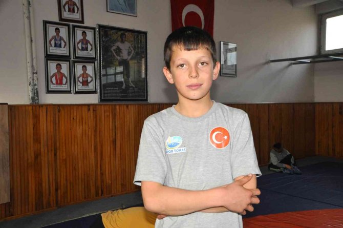 Dedesi Gibi Dünya Şampiyonu Olmak İstiyor