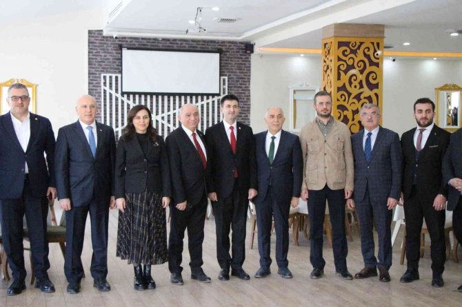 Mehmet Ali Çelebi: "Si̇ha’ya Dokunmak, Milli Teknoloji Hamlesine Dokunmaktır"