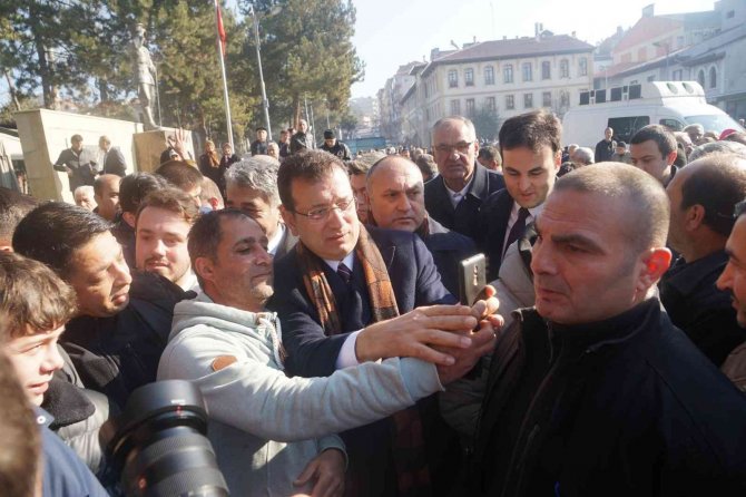 İ̇mamoğlu: "Altılı Masa Kararını Zamanı Geldiğinde Açıklayacaktır"