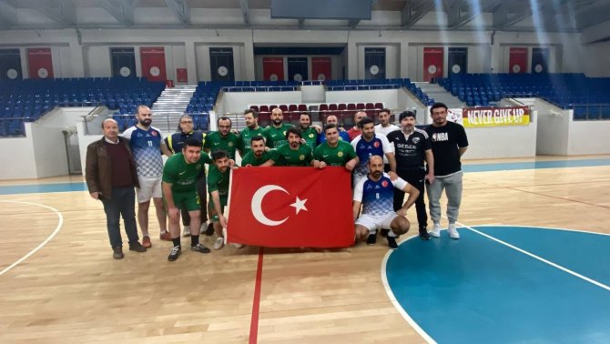 Gençlik Ve Spor İ̇lçe Müdürlüğü İle Gazeteciler Kozlarını Paylaştı