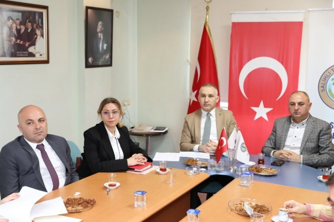 Salihli’de Ispanak Üretimiyle İlgili Toplantı Yapıldı